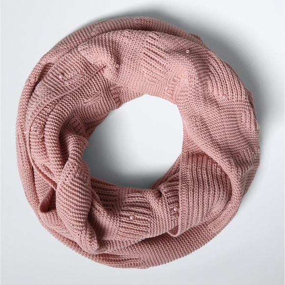 torrid Accessories - 🔥HOST PICK 🔥 Torrid Faux Pearl  Infinity Scarf